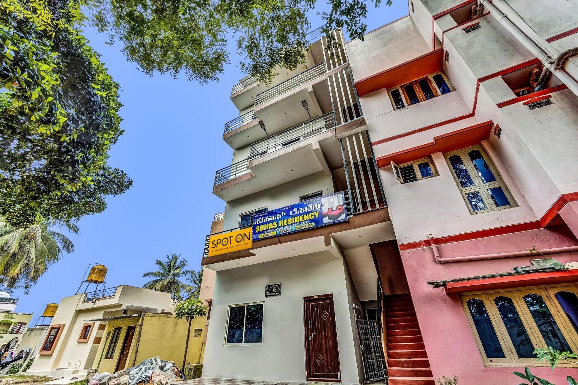 Hotel O Suhas Residency Mysore Buitenkant foto