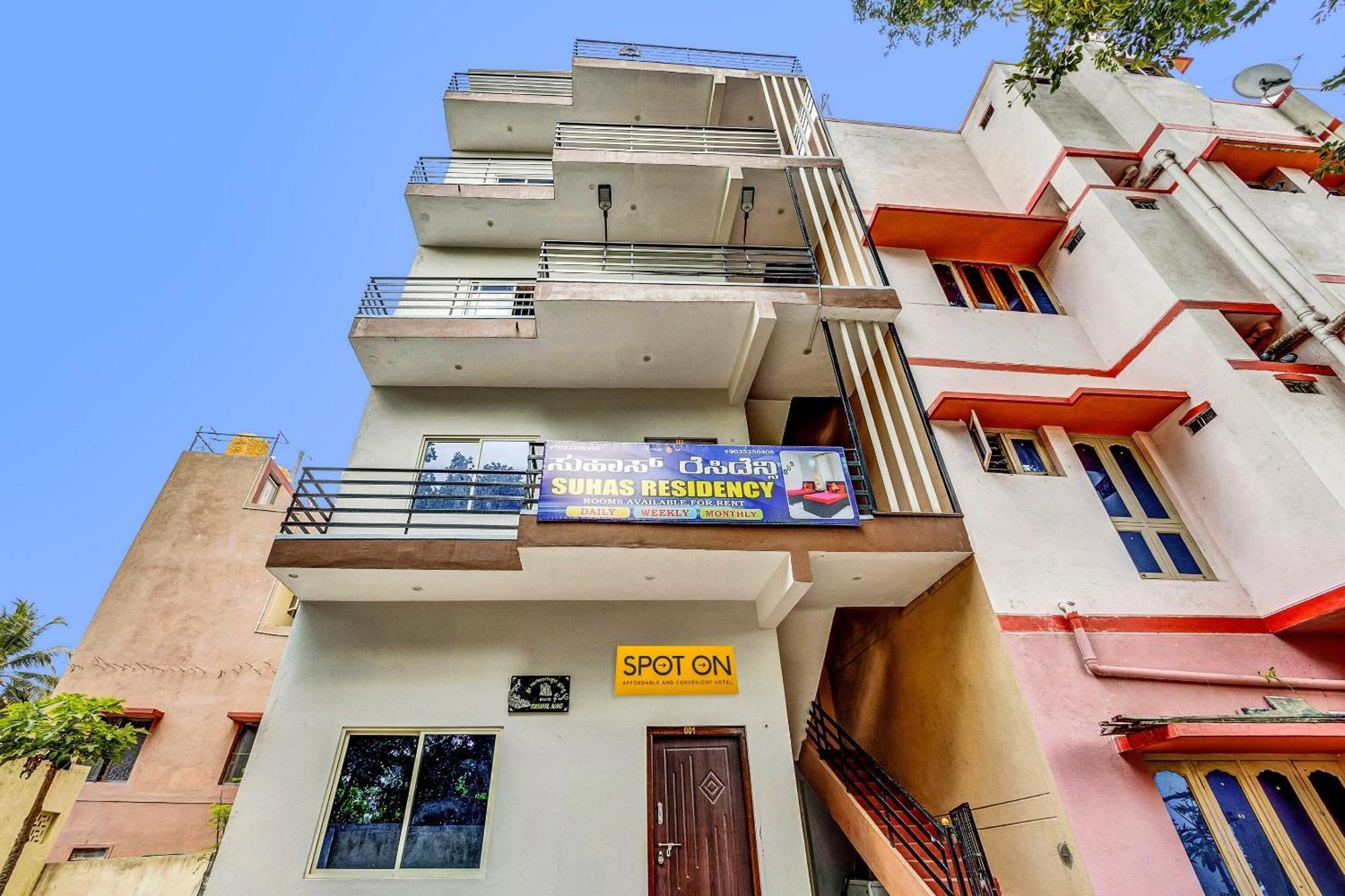 Hotel O Suhas Residency Mysore Buitenkant foto